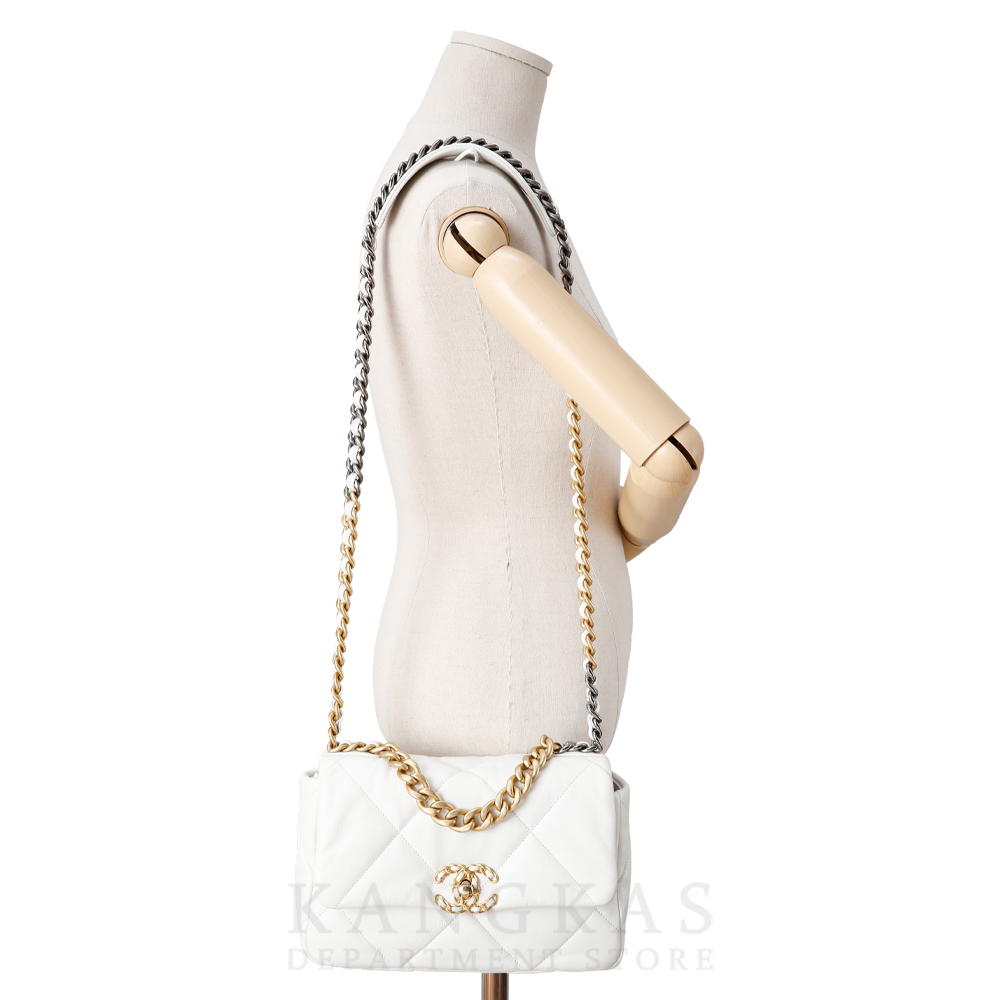 CHANEL(USED)샤넬 19 플랩백