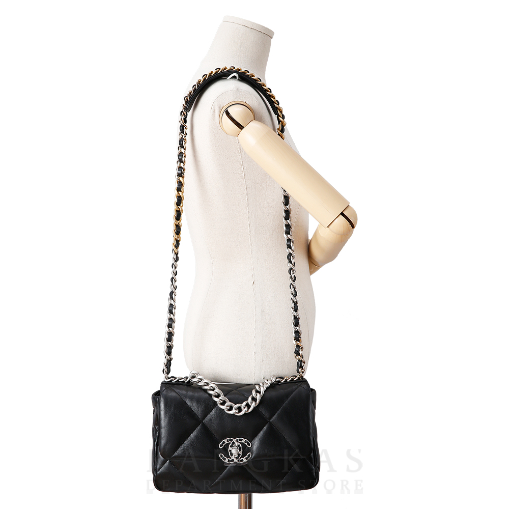 CHANEL(USED)샤넬 19 플랩백 @