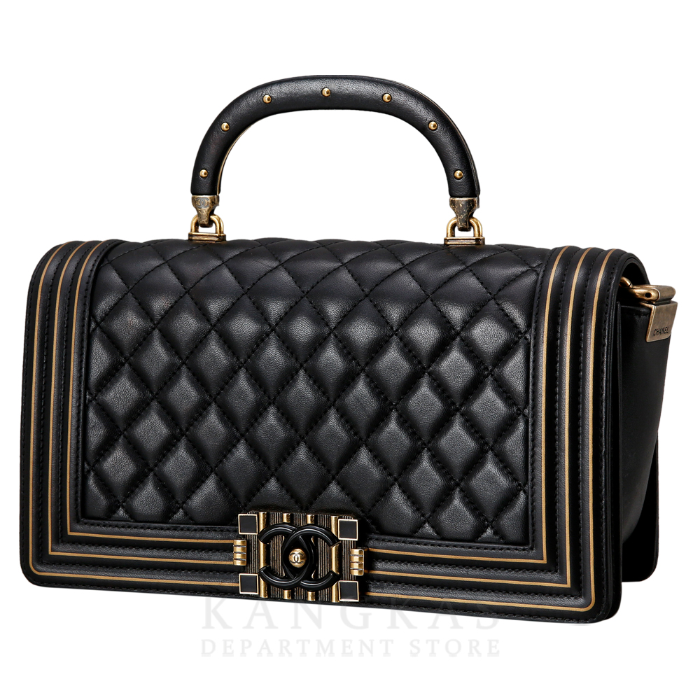 CHANEL(USED)샤넬  시즌 보이백