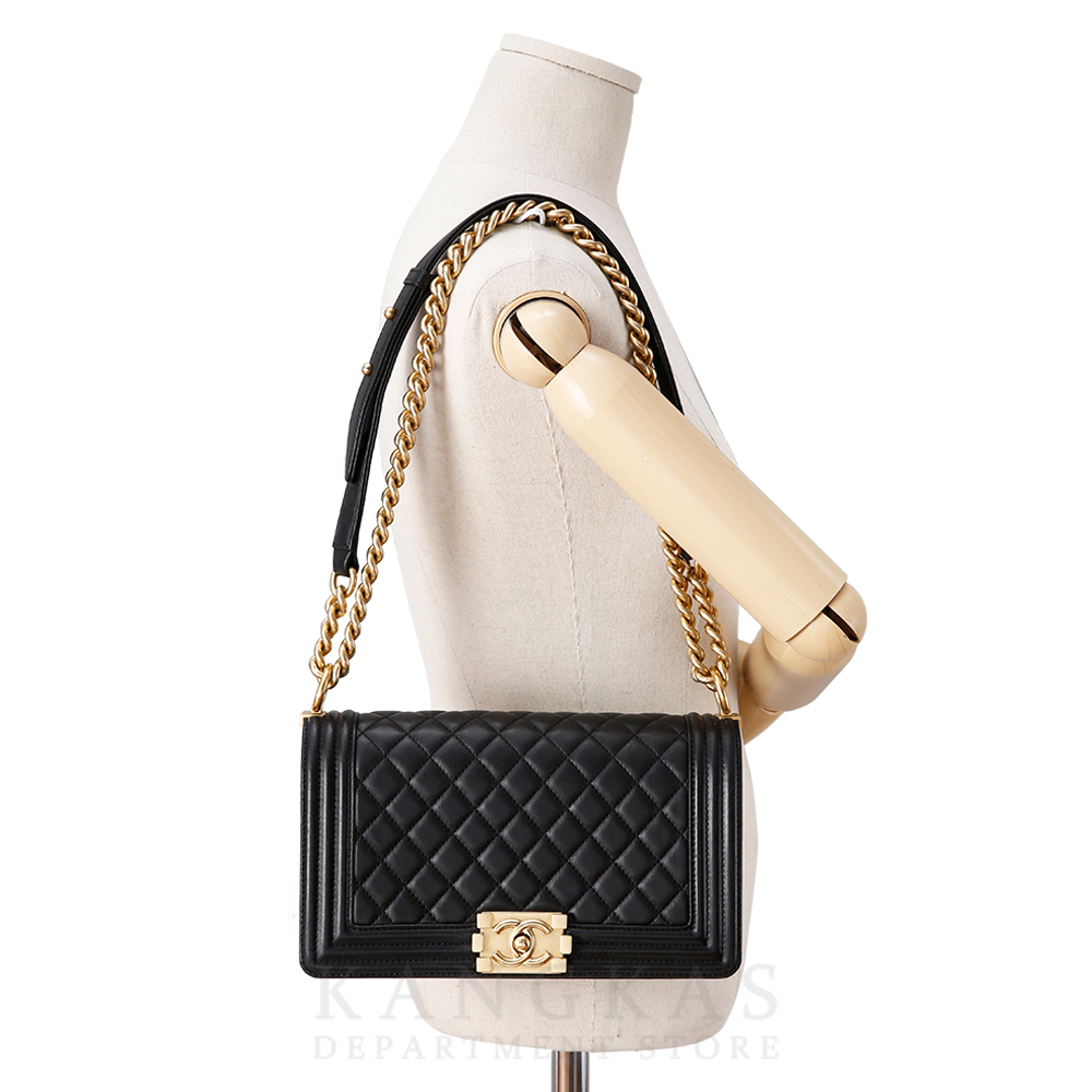 CHANEL(USED)샤넬 보이샤넬 미듐 블랙