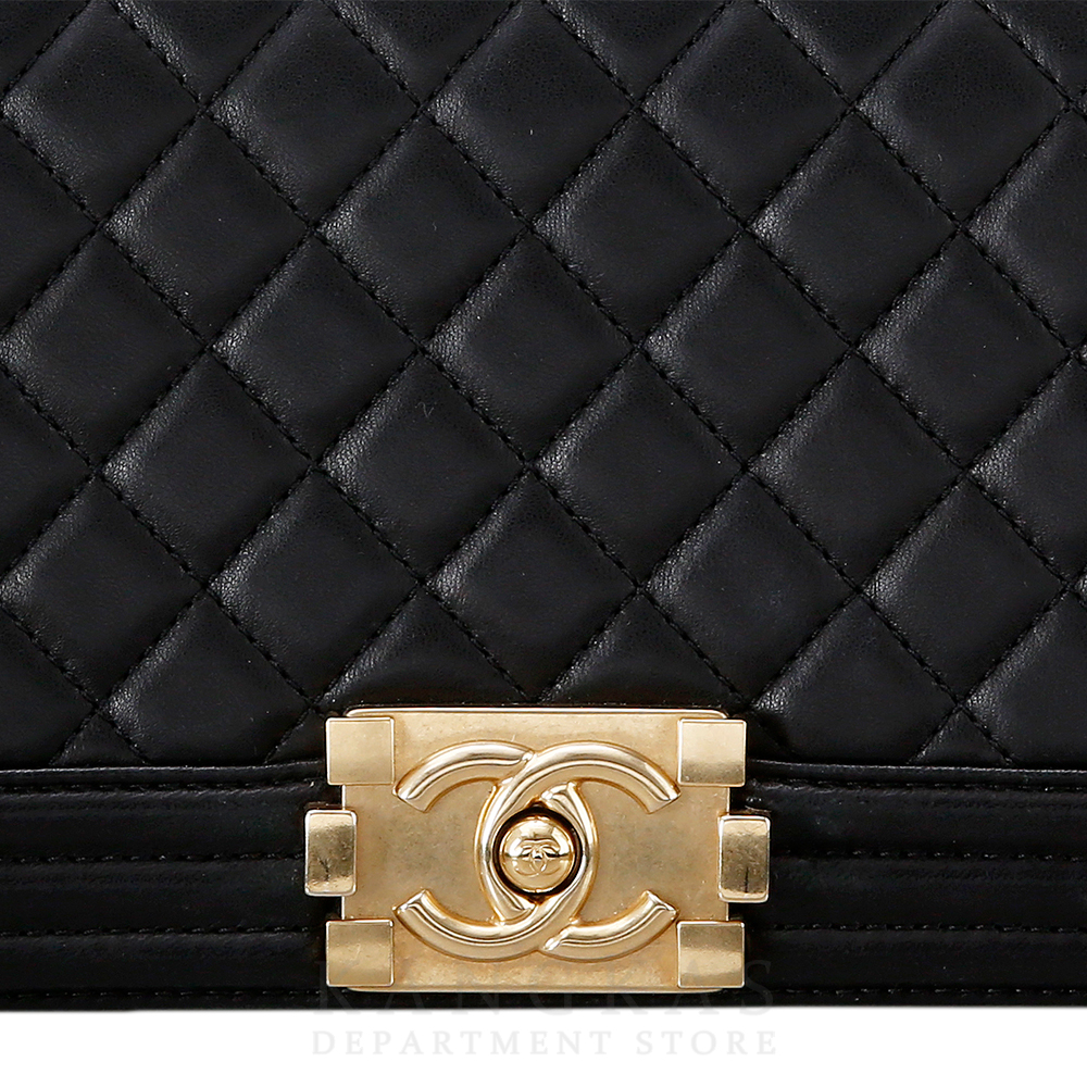 CHANEL(USED)샤넬 보이샤넬 미듐 블랙