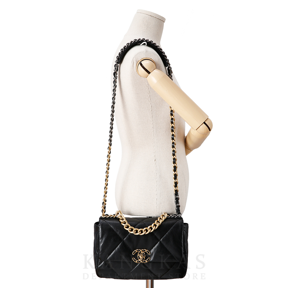 CHANEL(USED)샤넬 19 플랩백