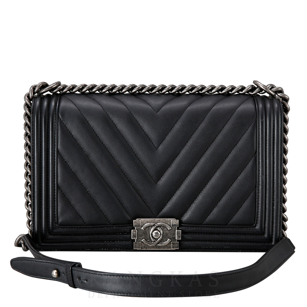 CHANEL(USED)샤넬 보이샤넬 쉐브론 뉴미듐