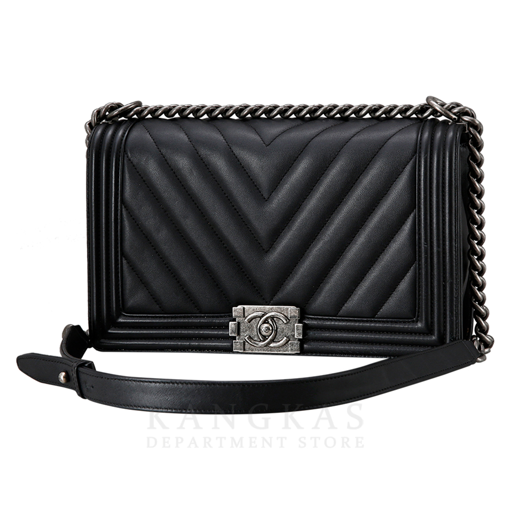 CHANEL(USED)샤넬 보이샤넬 쉐브론 뉴미듐
