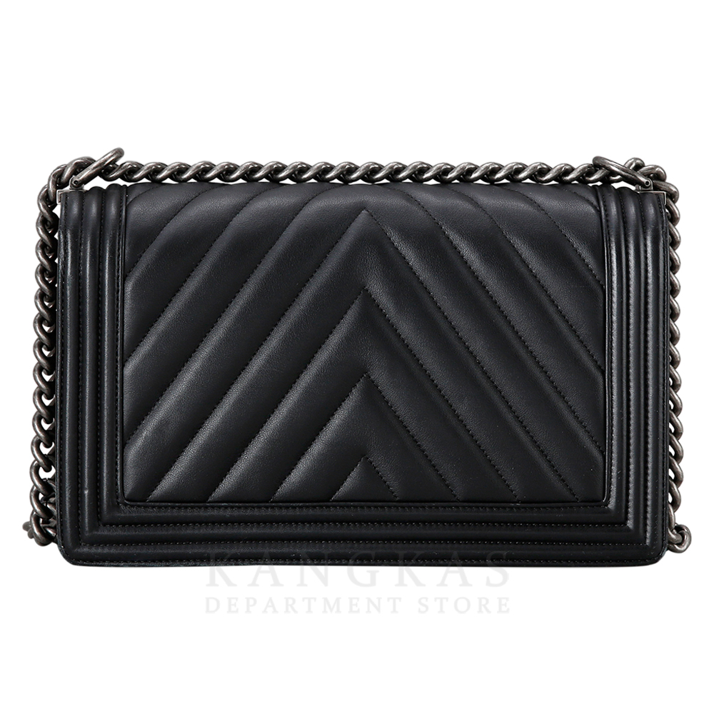 CHANEL(USED)샤넬 보이샤넬 쉐브론 뉴미듐