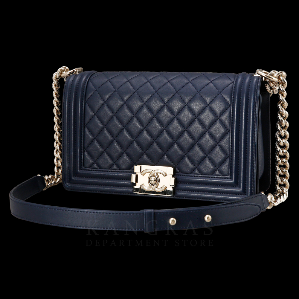 CHANEL(USED)샤넬 보이샤넬 미듐 램스킨