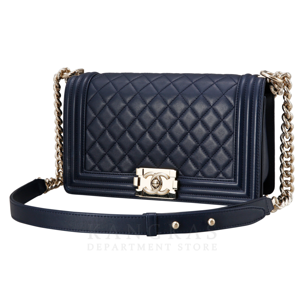 CHANEL(USED)샤넬 보이샤넬 미듐 램스킨