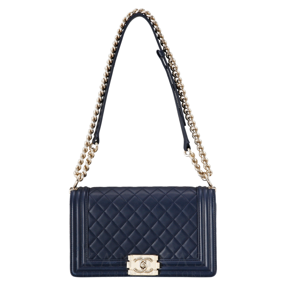 CHANEL(USED)샤넬 보이샤넬 미듐 램스킨