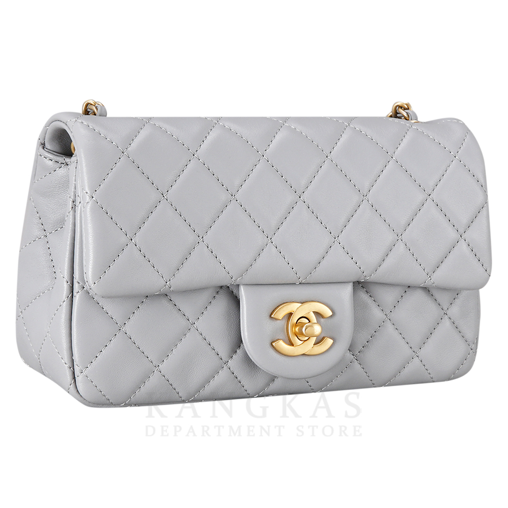 CHANEL(USED)샤넬 클래식 램스킨 뉴미니 골든볼