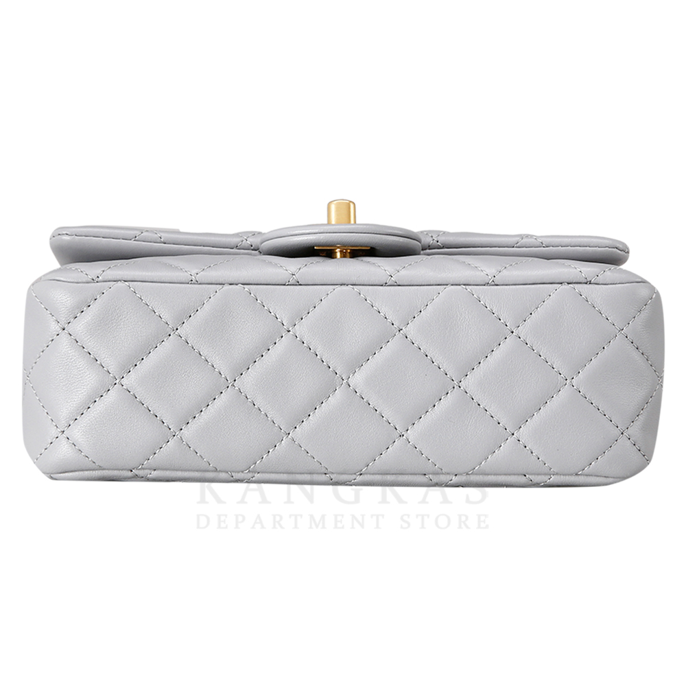 CHANEL(USED)샤넬 클래식 램스킨 뉴미니 골든볼