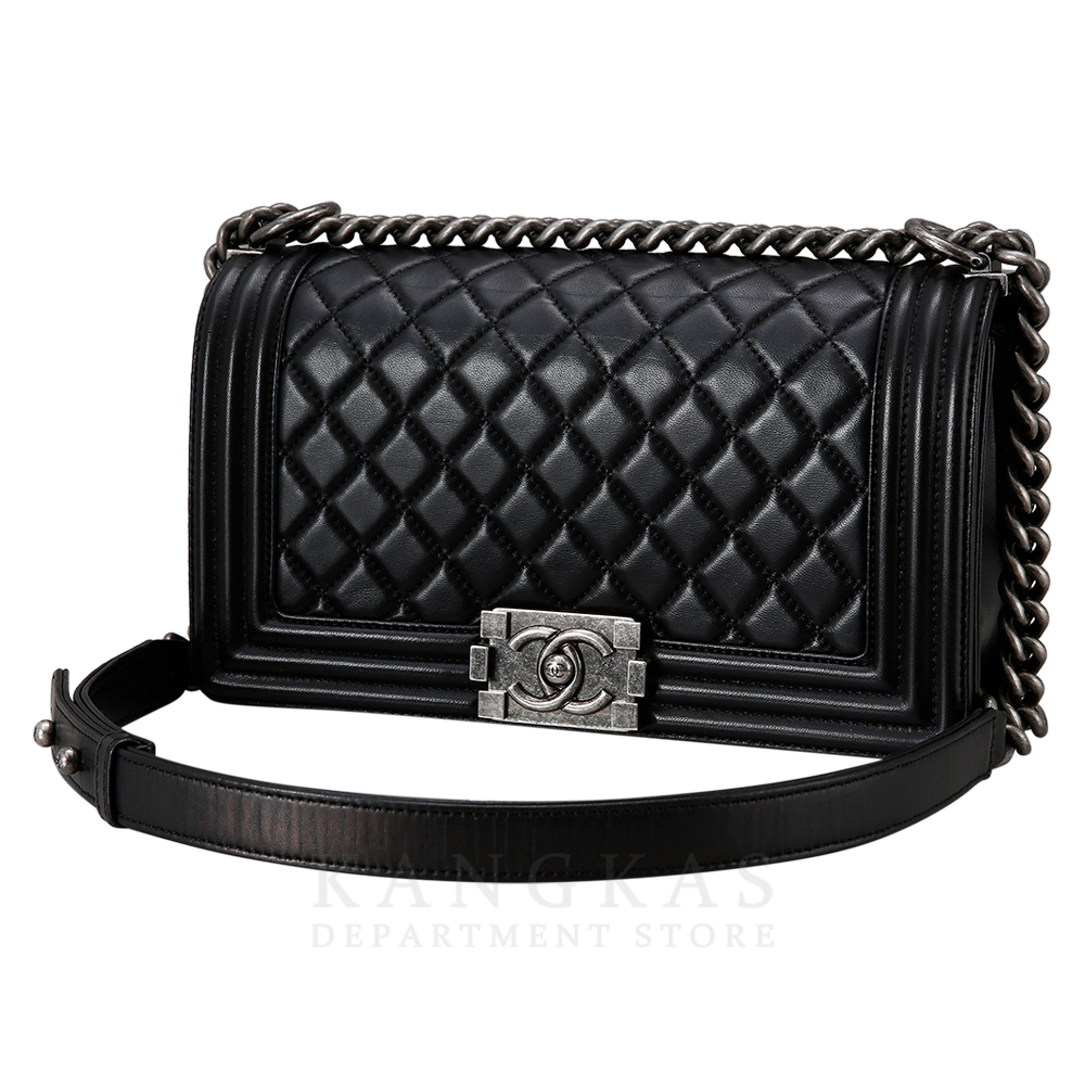 CHANEL(USED)샤넬 보이샤넬 미듐 램스킨