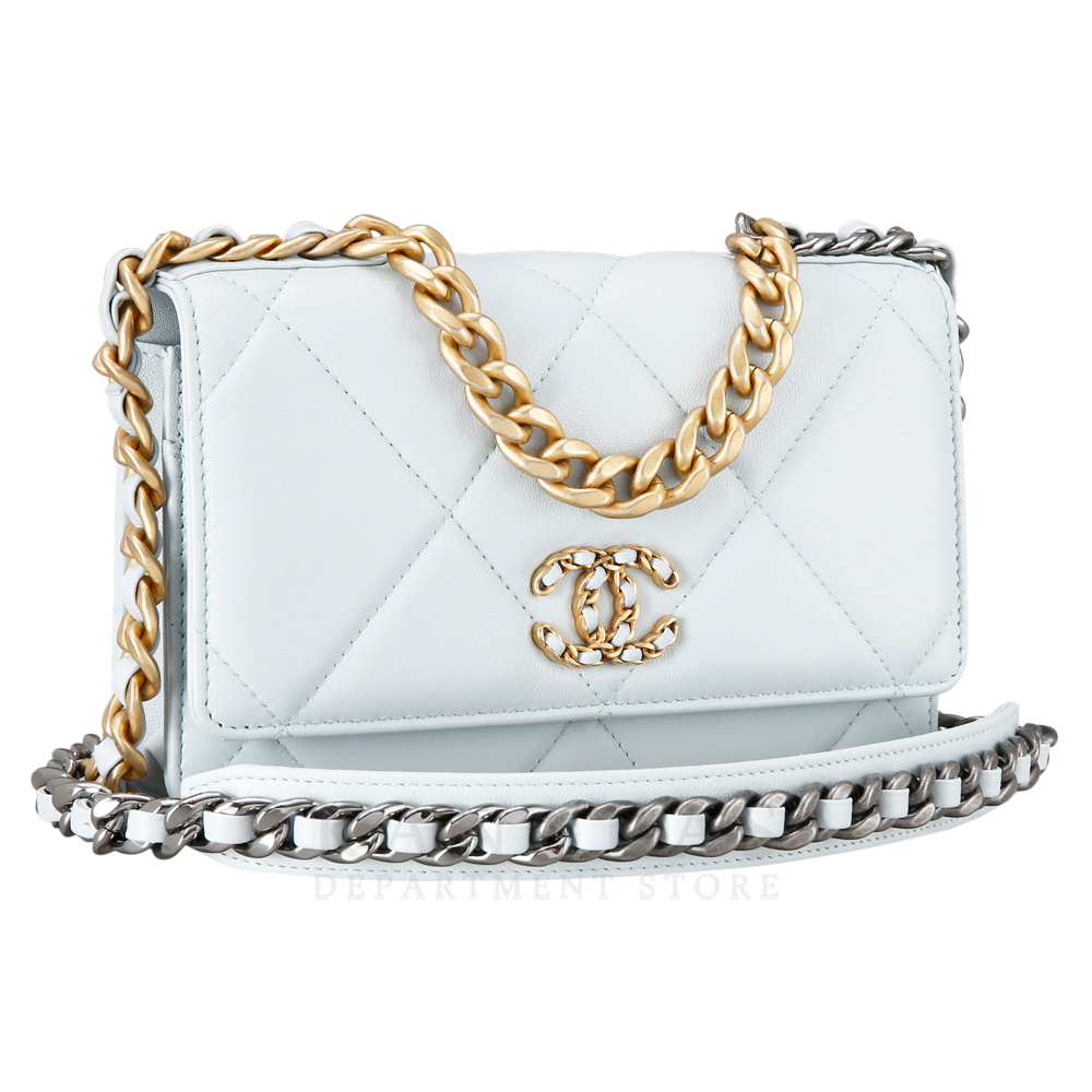 CHANEL 샤넬 19 WOC  (새상품)  NEW PRODUCT