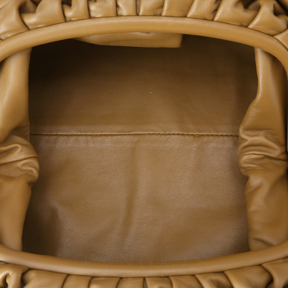 BOTTEGA VENETA(USED)보테가베네타 인트레치아토 만두 클러치