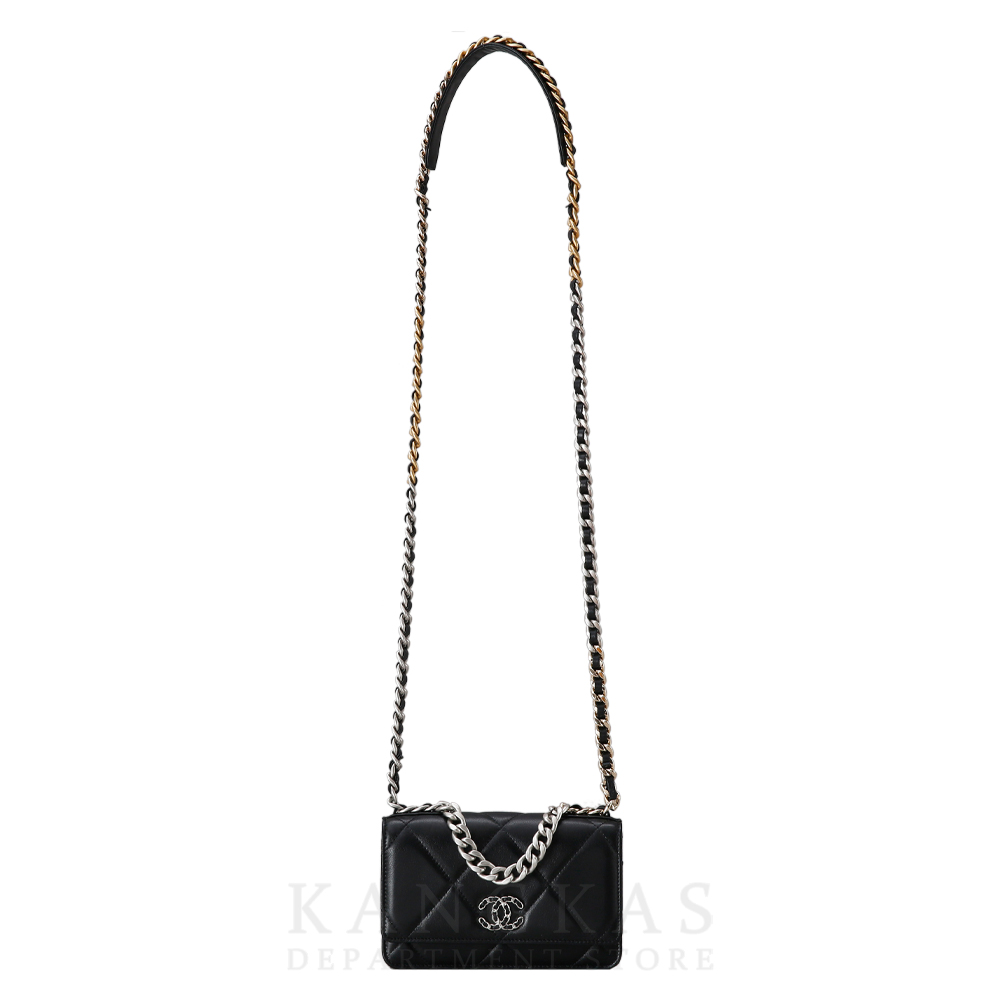 CHANEL 샤넬 19 WOC   (새상품)  NEW PRODUCT