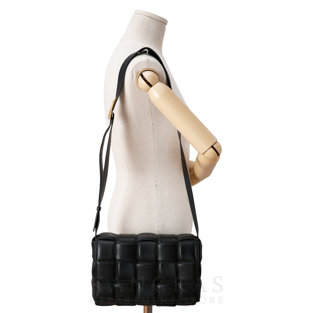 BOTTEGA VENETA(USED) 보테가베네타 패딩 카세트백