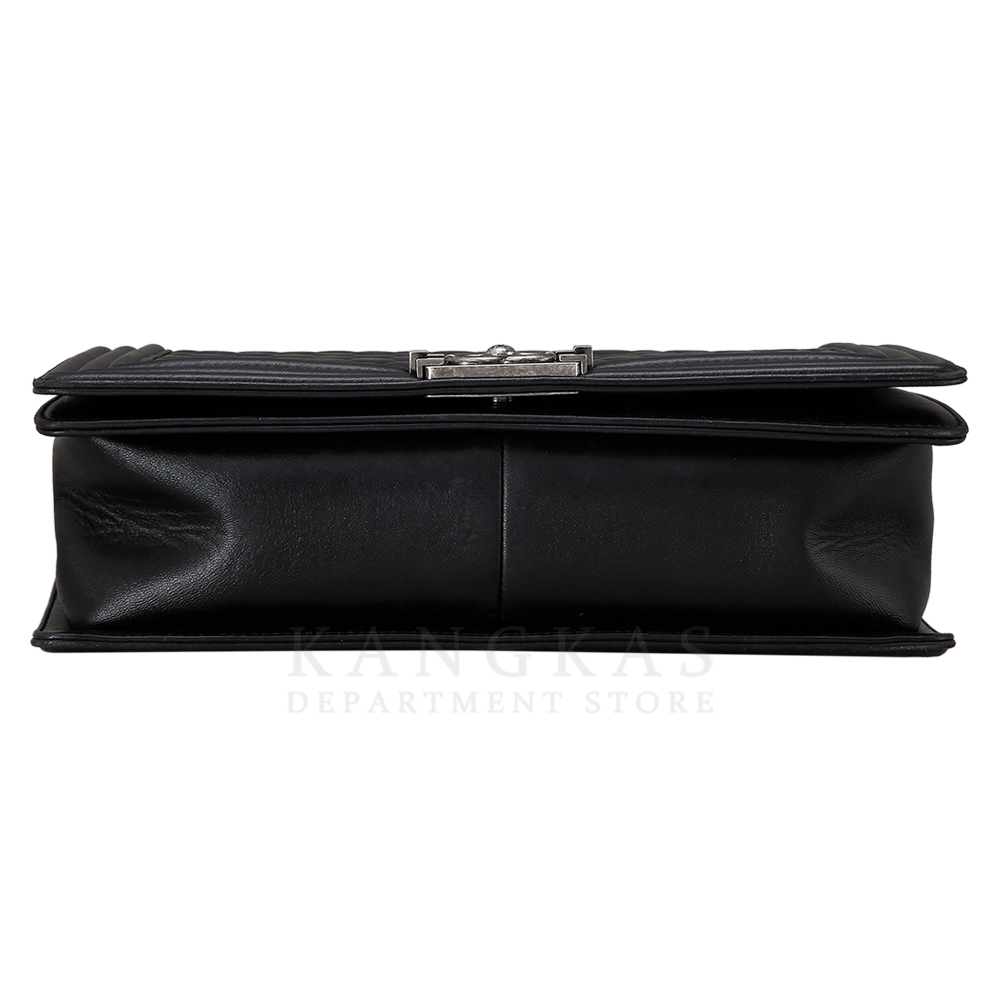 CHANEL(USED)샤넬 보이샤넬  뉴미듐
