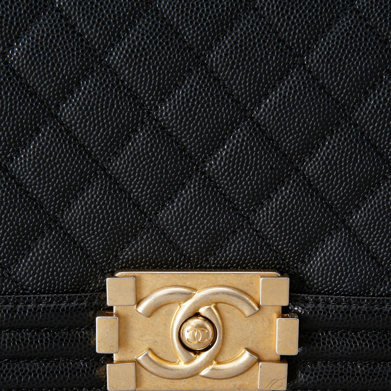 CHANEL(USED)샤넬 보이샤넬 캐비어 미듐