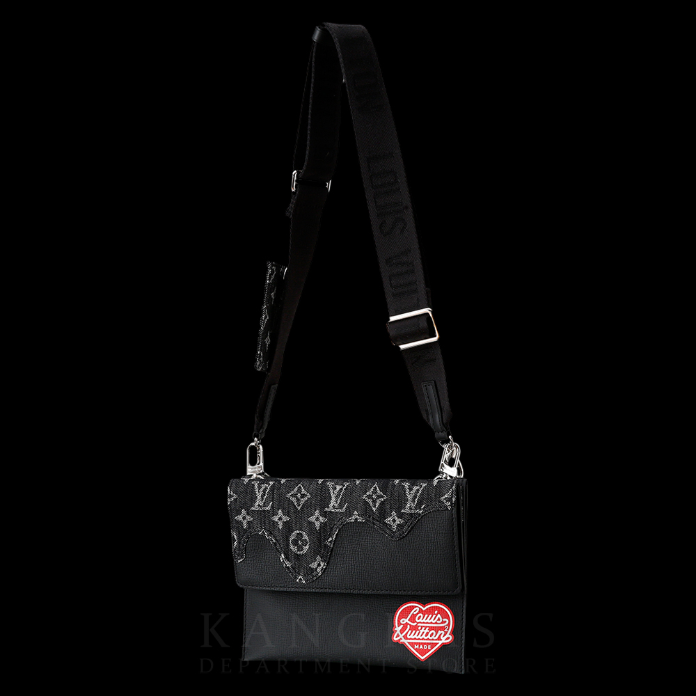 LOUIS VUITTON(USED)루이비통 트리오 파우치