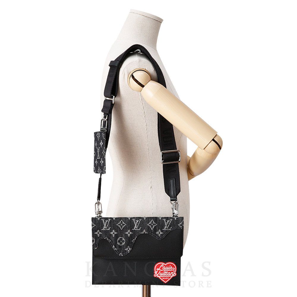 LOUIS VUITTON(USED)루이비통 트리오 파우치