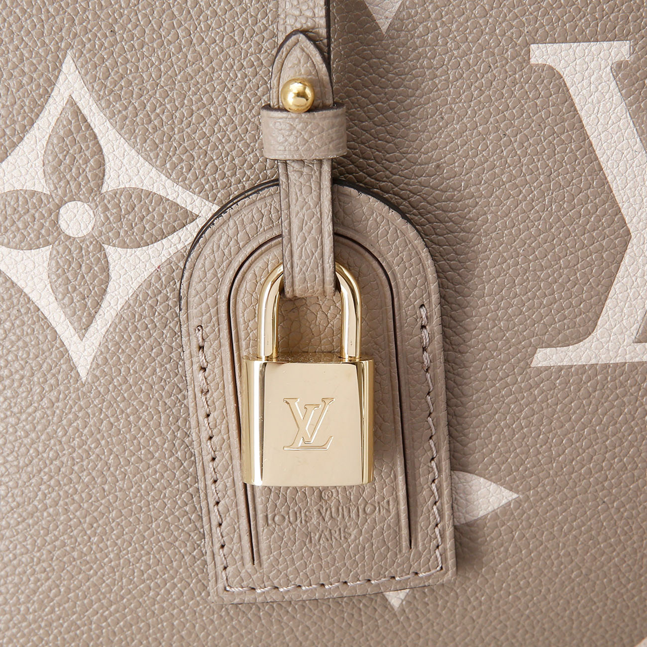 LOUIS VUITTON(USED)루이비통 쁘띠뜨 팔레