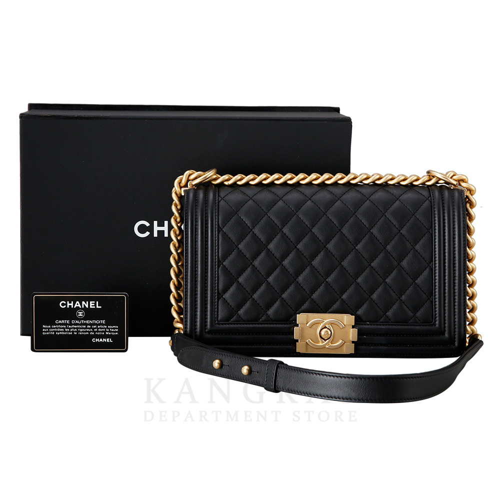 CHANEL(USED)샤넬 보이샤넬 카프스킨 미듐 블랙