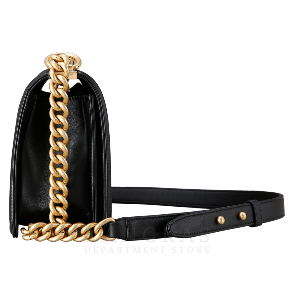 CHANEL(USED)샤넬 보이샤넬 카프스킨 미듐 블랙