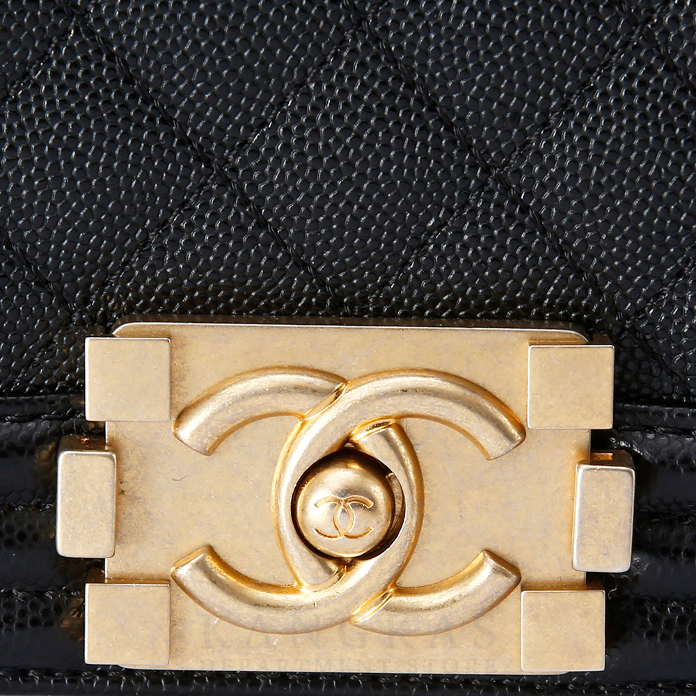 CHANEL(USED)샤넬 보이샤넬 캐비어 미듐 금장
