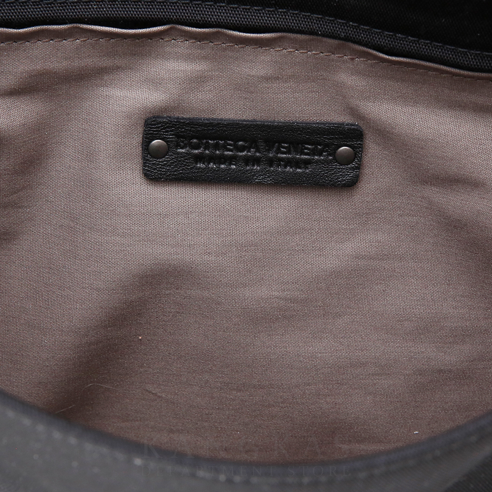BOTTEGA VENETA(USED)보테가베네타 인트레치아토 플랩 나일론 메신저백