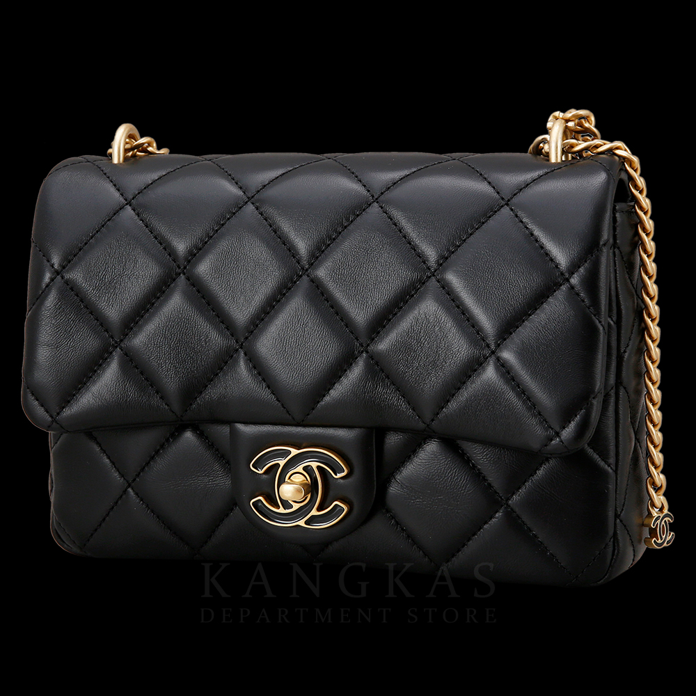 CHANEL(NEW)샤넬 시즌 체인숄더 (새상품) NEW PRODUCT