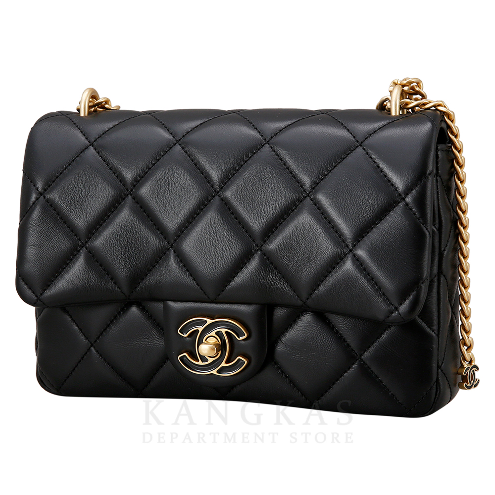 CHANEL(NEW)샤넬 시즌 체인숄더 (새상품) NEW PRODUCT