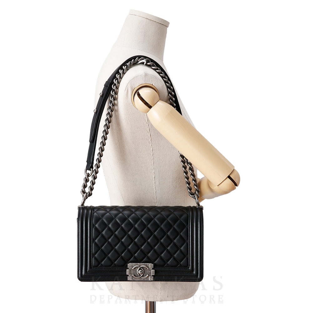 CHANEL(USED)샤넬 보이샤넬 램스킨 미듐