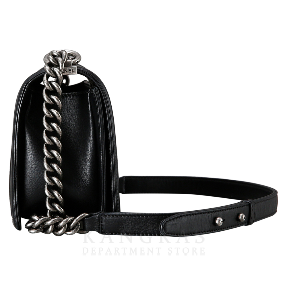 CHANEL(USED)샤넬 보이샤넬 램스킨 미듐