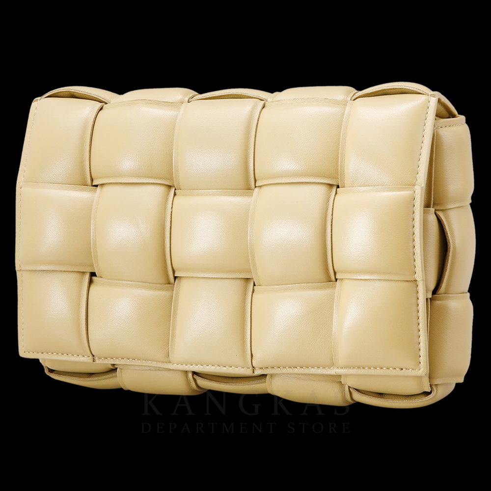 BOTTEGA VENETA(USED)보테가베네타 패딩 카세트백