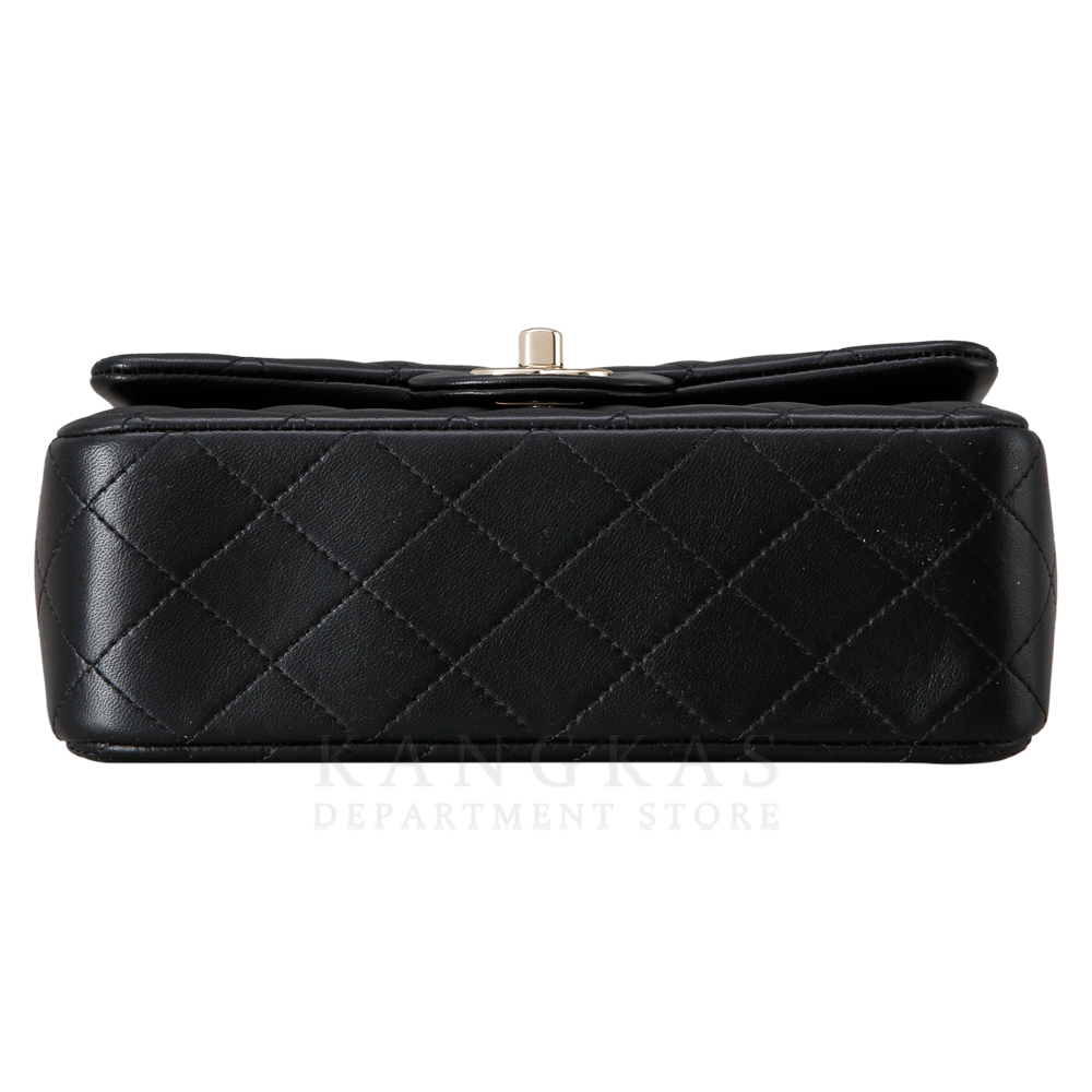 CHANEL(NEW)샤넬 클래식 램스킨 뉴미니 탑핸들 (새상품) NEW PRODUCT