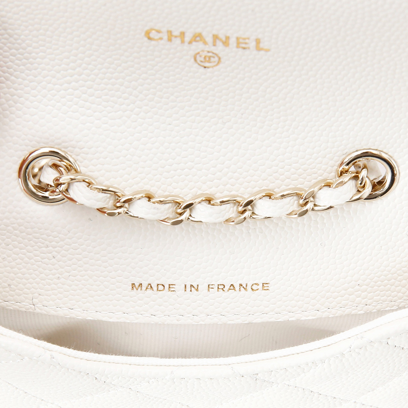 CHANEL(NEW)샤넬 클래식 캐비어 벨트백 (새상품) NEW PRODUCT