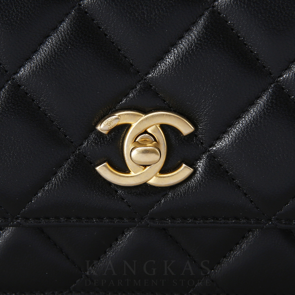 CHANEL(USED) 샤넬 클래식 램스킨 골든볼 WOC