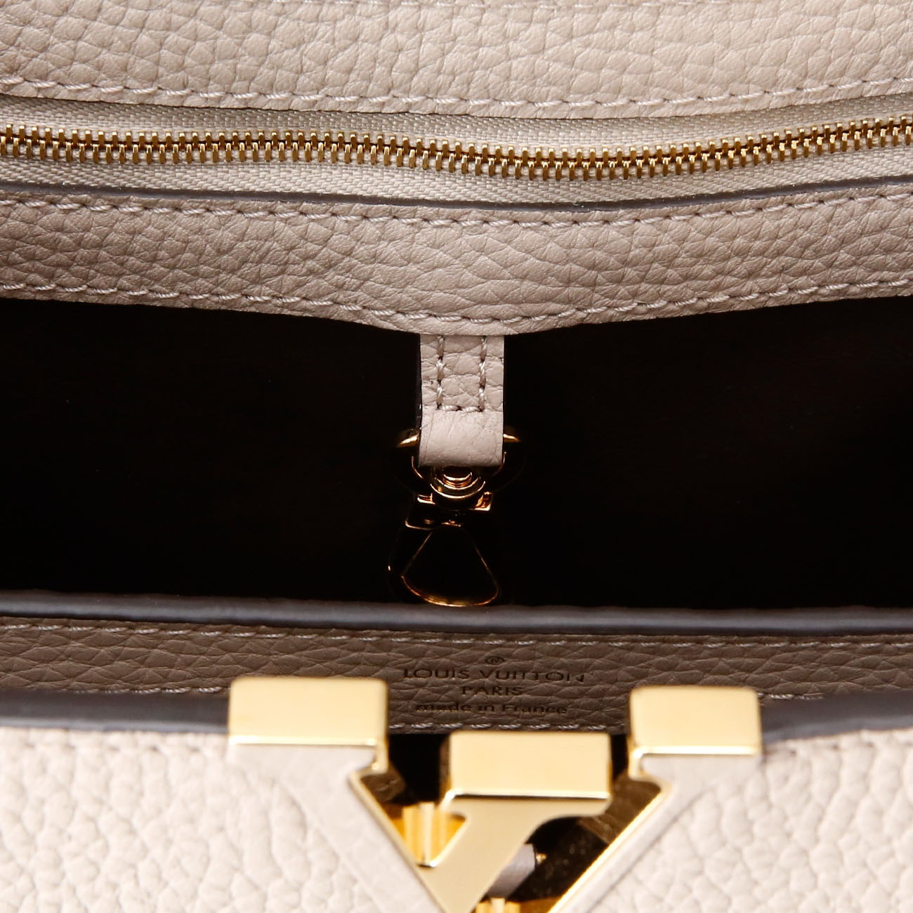 LOUIS VUITTON(USED) 루이비통 카푸신MM