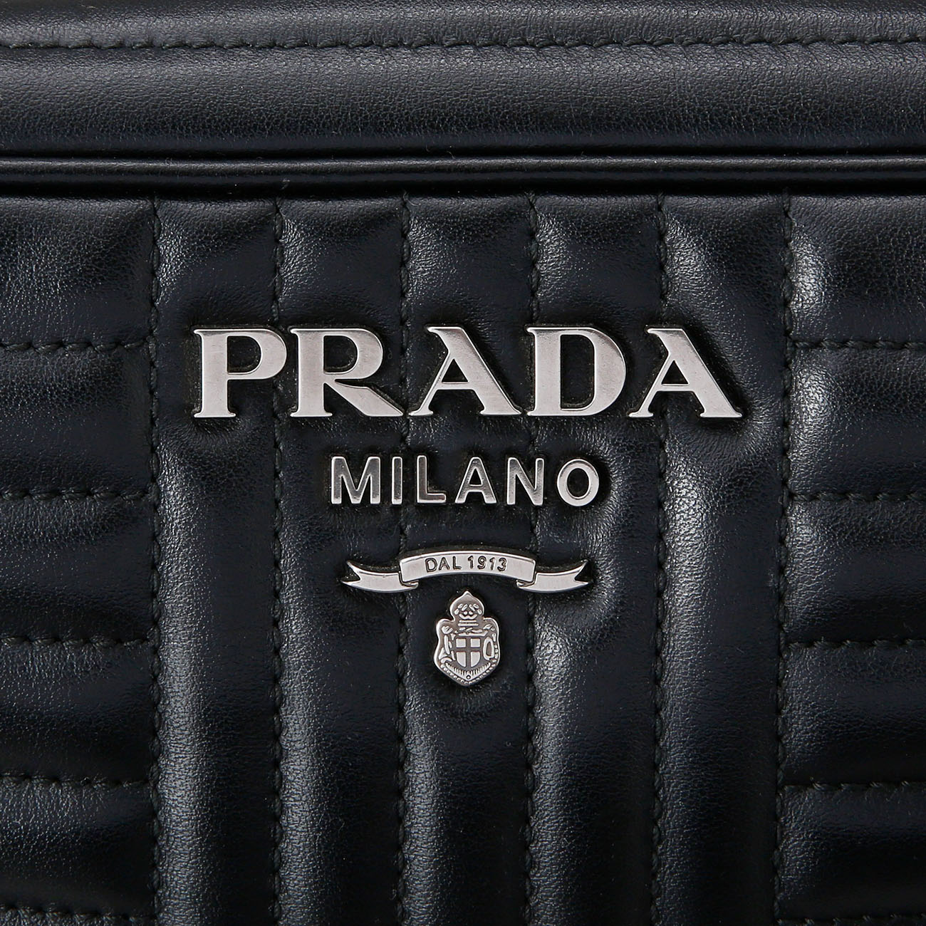 PRADA(USED)프라다 1BH083 다이아그램 카메라백