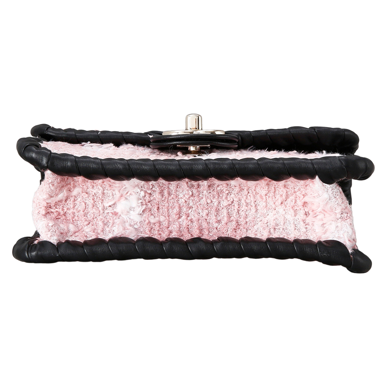 CHANEL(NEW)샤넬 시즌 체인숄더 (새상품) NEW PRODUCT