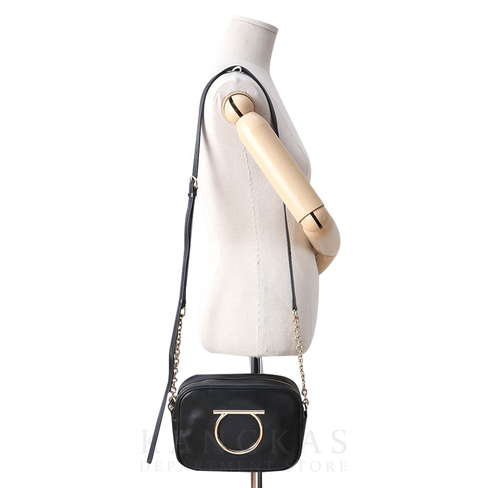 FERRAGAMO(USED) 페레가모 간치니 체인숄더