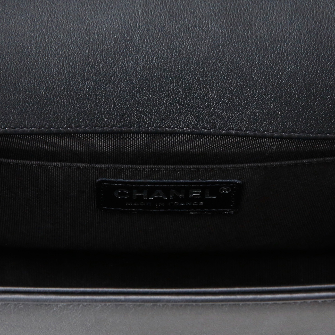 CHANEL(USED)샤넬 보이샤넬 쉐브론 미듐