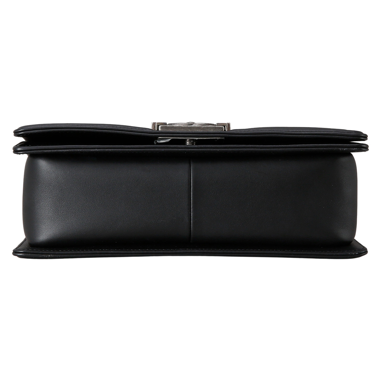 CHANEL(USED)샤넬 보이샤넬 쉐브론 미듐