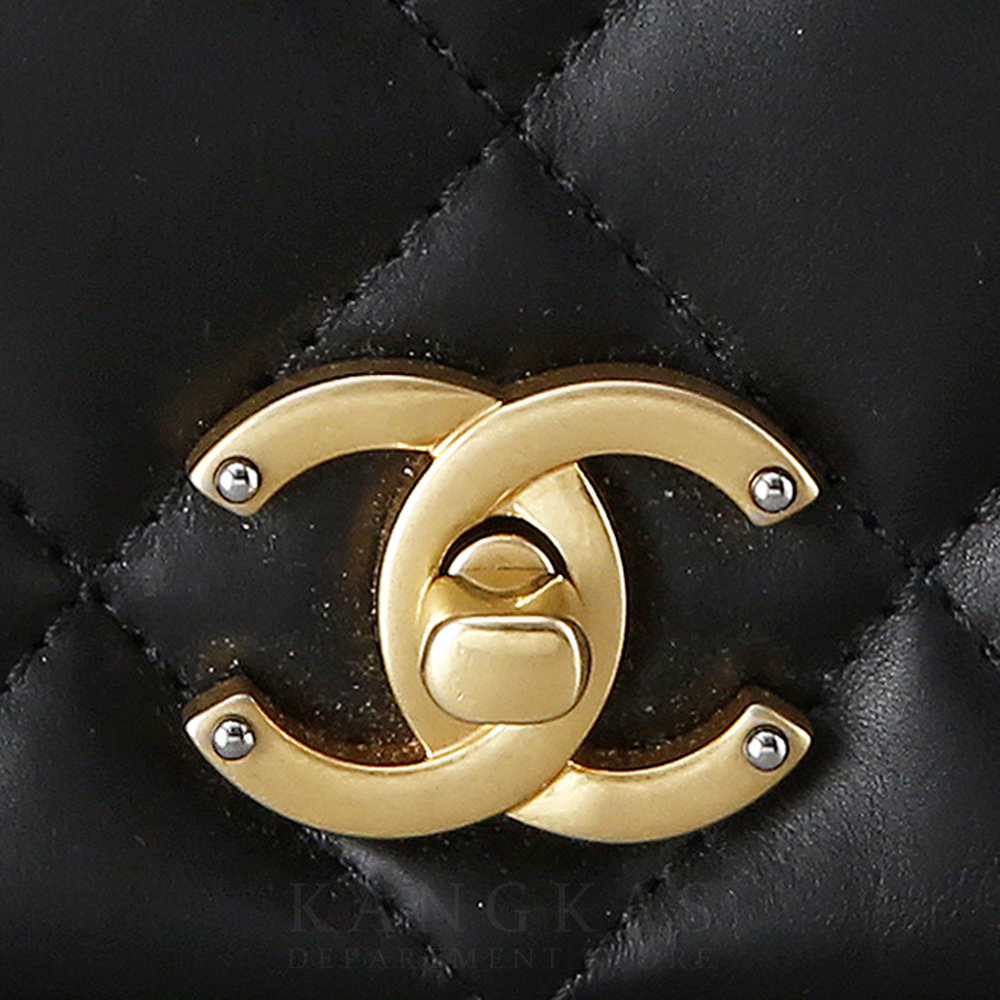 CHANEL(USED)샤넬 시즌 램스킨 플랩백