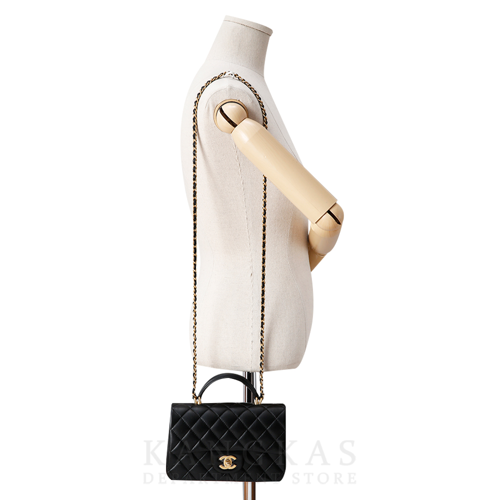 CHANEL(NEW)샤넬 클래식 램스킨 뉴미니 탑핸들 (새상품) NEW PRODUCT
