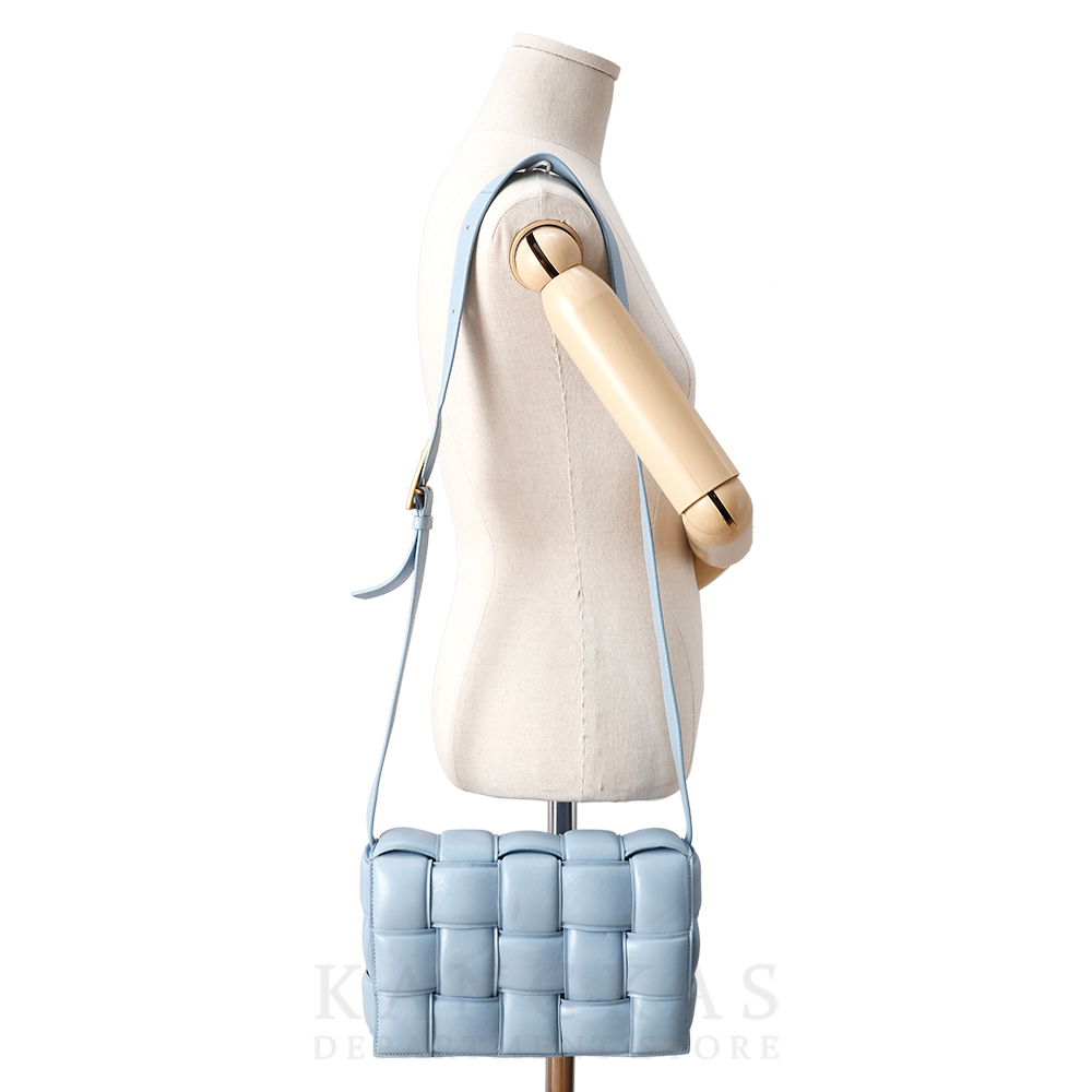 BOTTEGA VENETA(USED)보테가베네타 패딩 카세트백