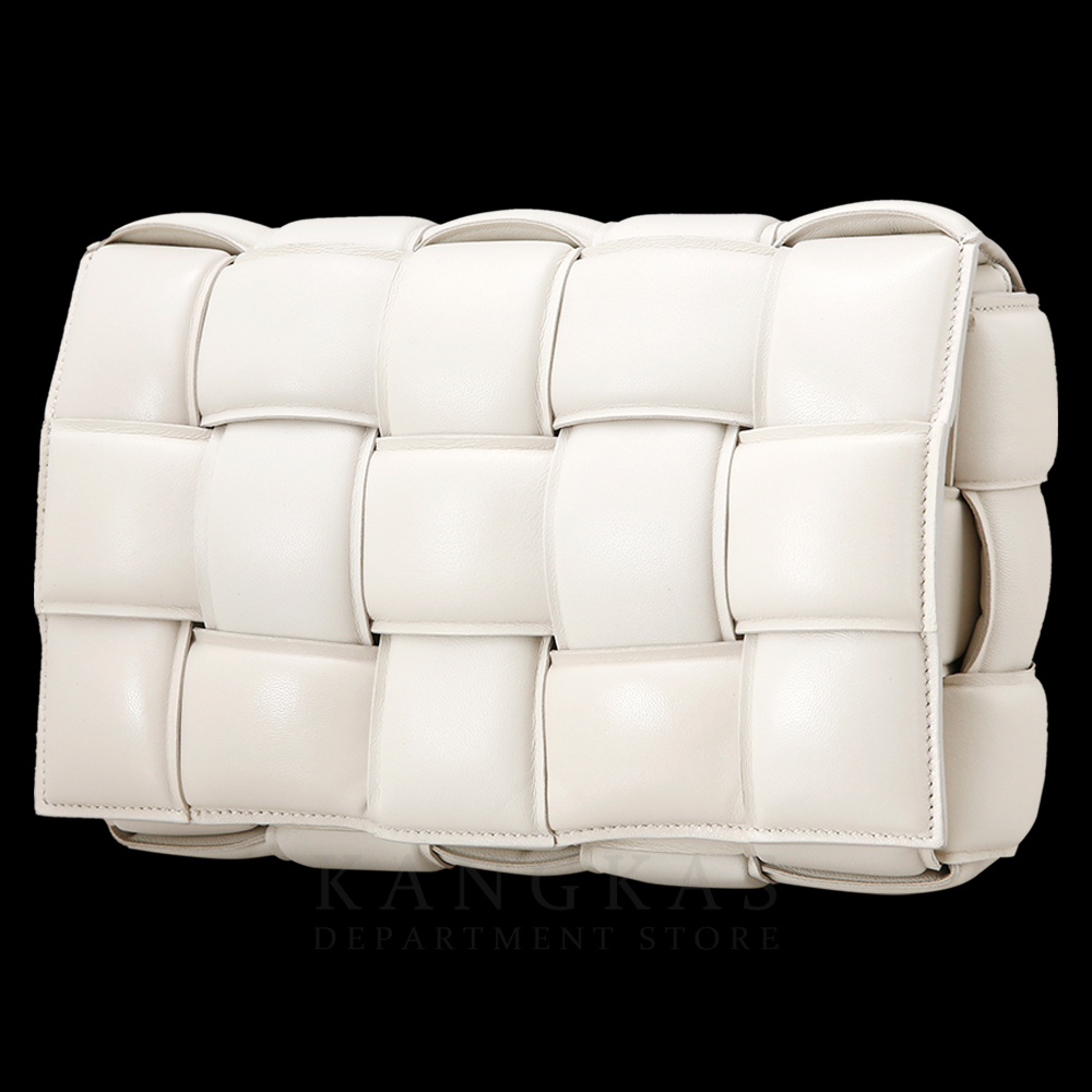 BOTTEGA VENETA(USED)보테가베네타 패딩 카세트백