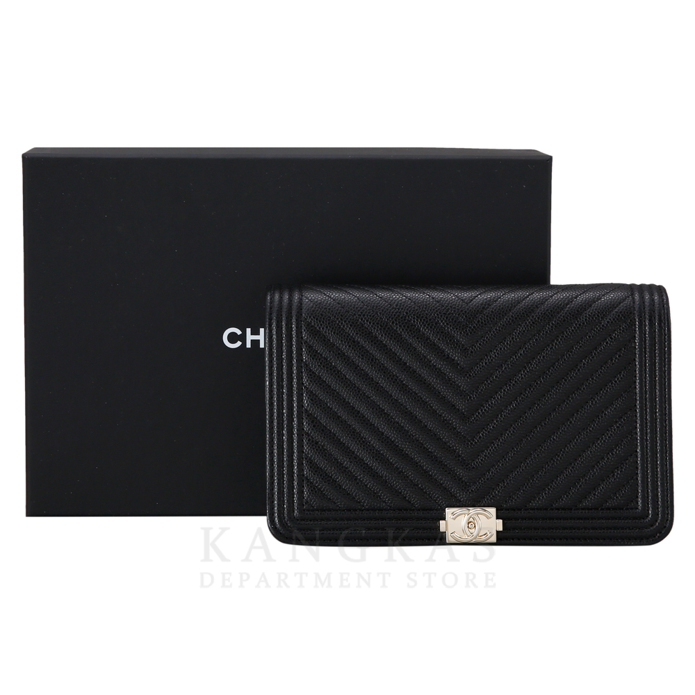 CHANEL(NEW)샤넬 보이샤넬 쉐브론 WOC (새상품) NEW PRODUCT