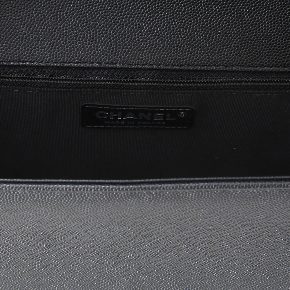 CHANEL(USED)샤넬 캐비어 보이샤넬 뉴미듐
