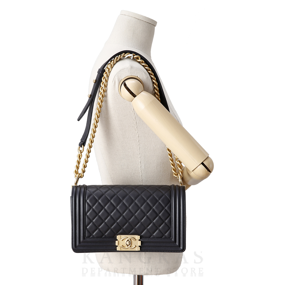 CHANEL(USED)샤넬 시즌 보이샤넬 램스킨 미듐