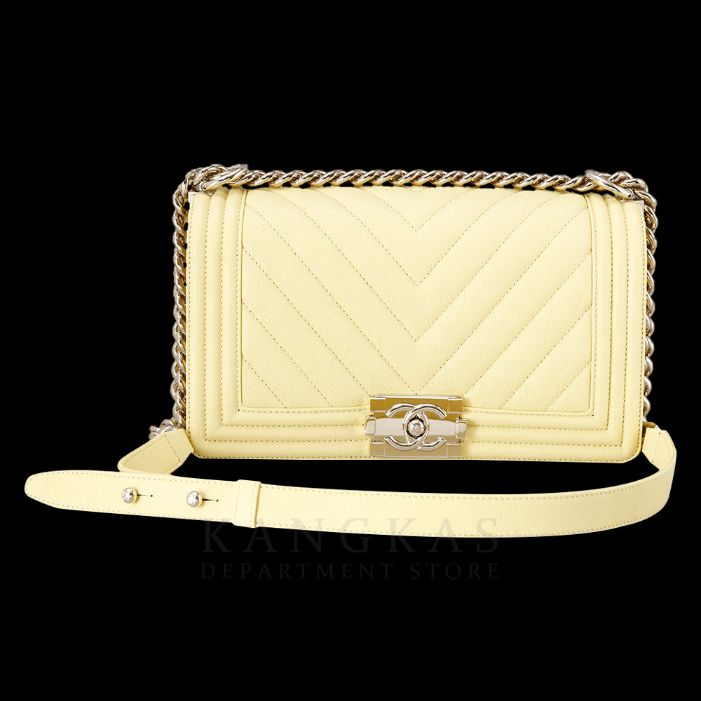 CHANEL(USED)샤넬 보이샤넬 쉐브론 미듐